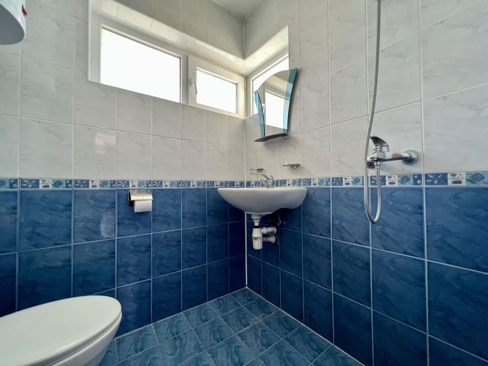 Private 1BD Apartment with Balcony in Sozopol - Photo 14