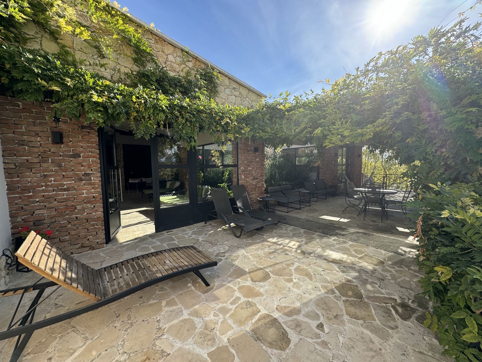 Zornitza Family Estate - Hotel - Photo 8