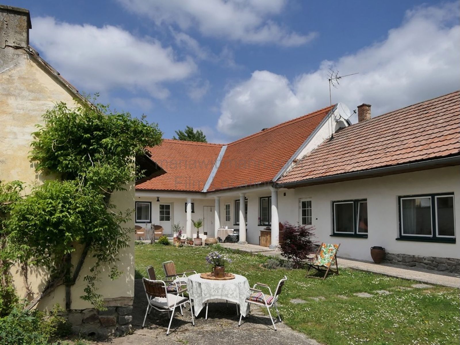 Location 513 - Photo 11