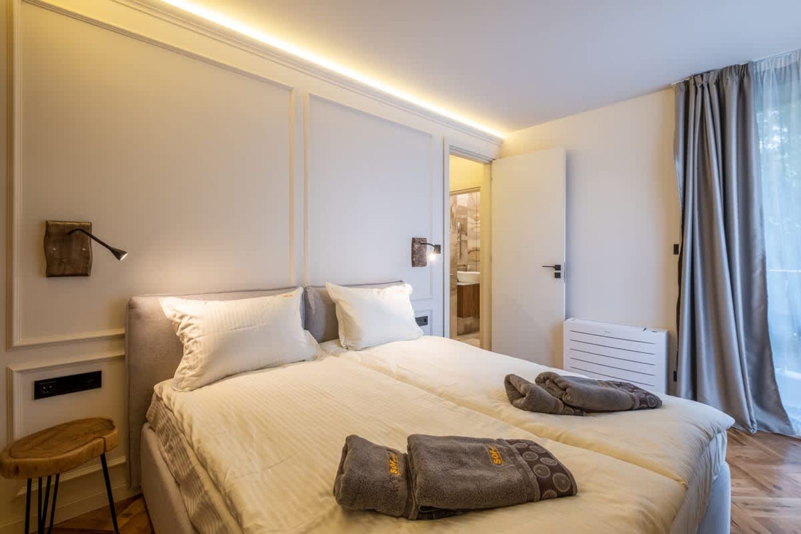 SOFapart Stylish &amp; Fancy Place | 1 BDR - Photo 5