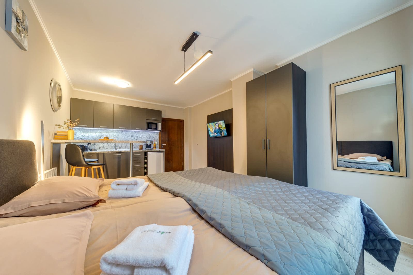 Studio in Dream View Resort - Photo 7