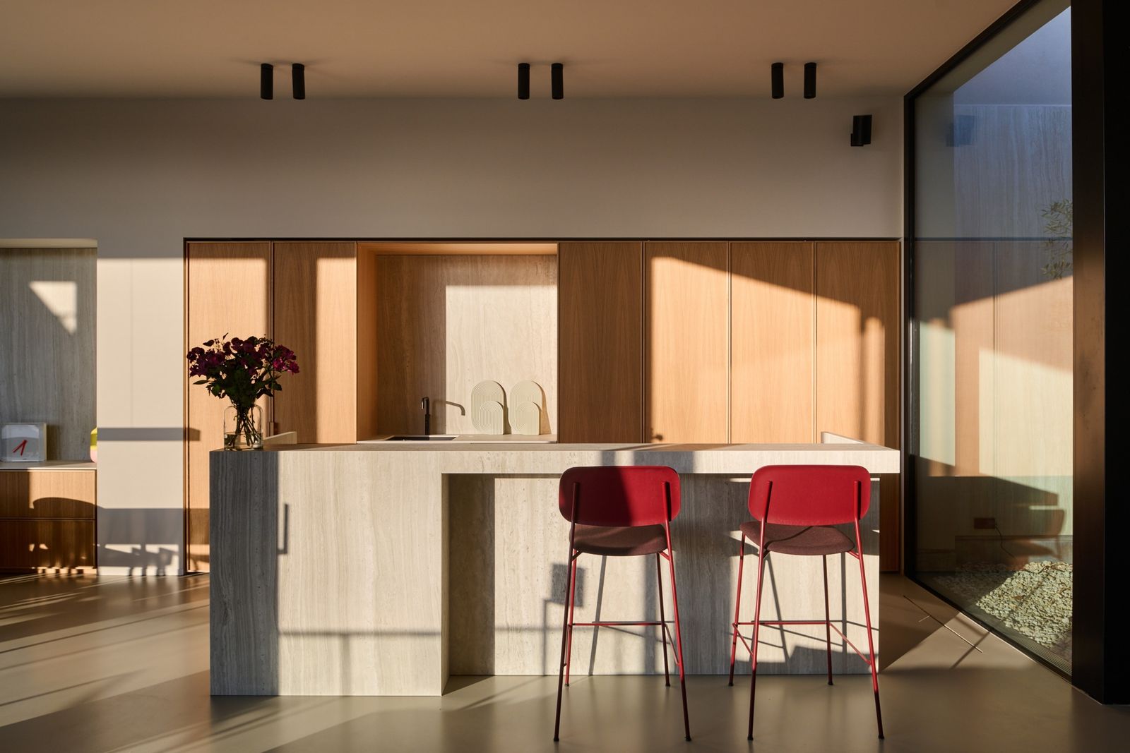 Design penthouse in Berlin Prenzlauer Berg with a large rooftop terrace - Cover Photo