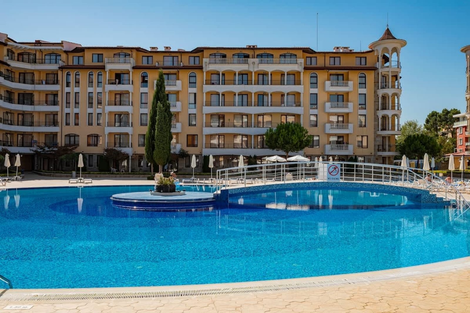 Suite apartment with balcony in Royal Sun - Photo 10