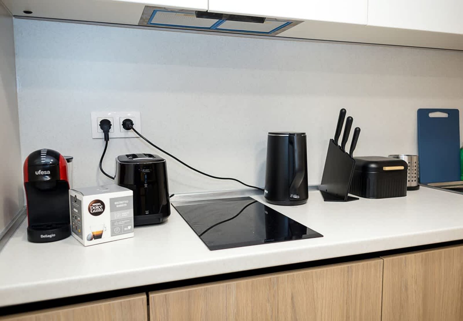 Private Villa with 5BD, Pool &amp; Stunning Sea Views - Photo 22