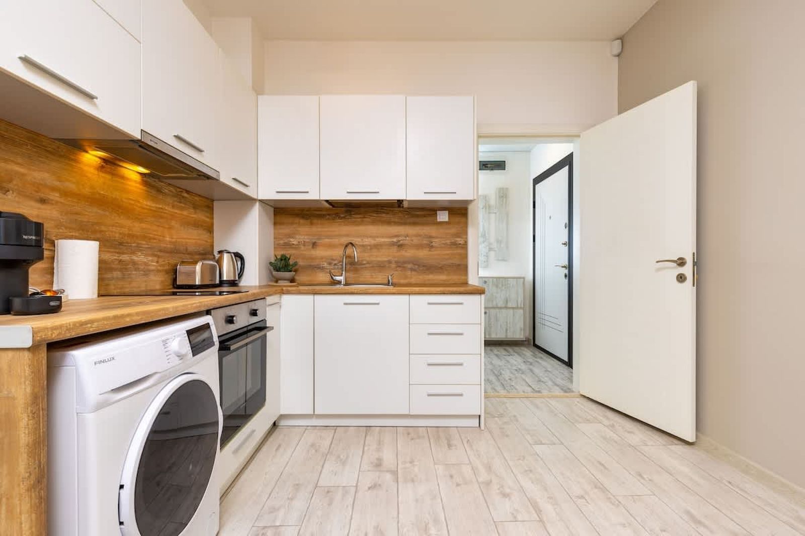 Maritsa 1BD Apartment by Flat Manager - Photo 3