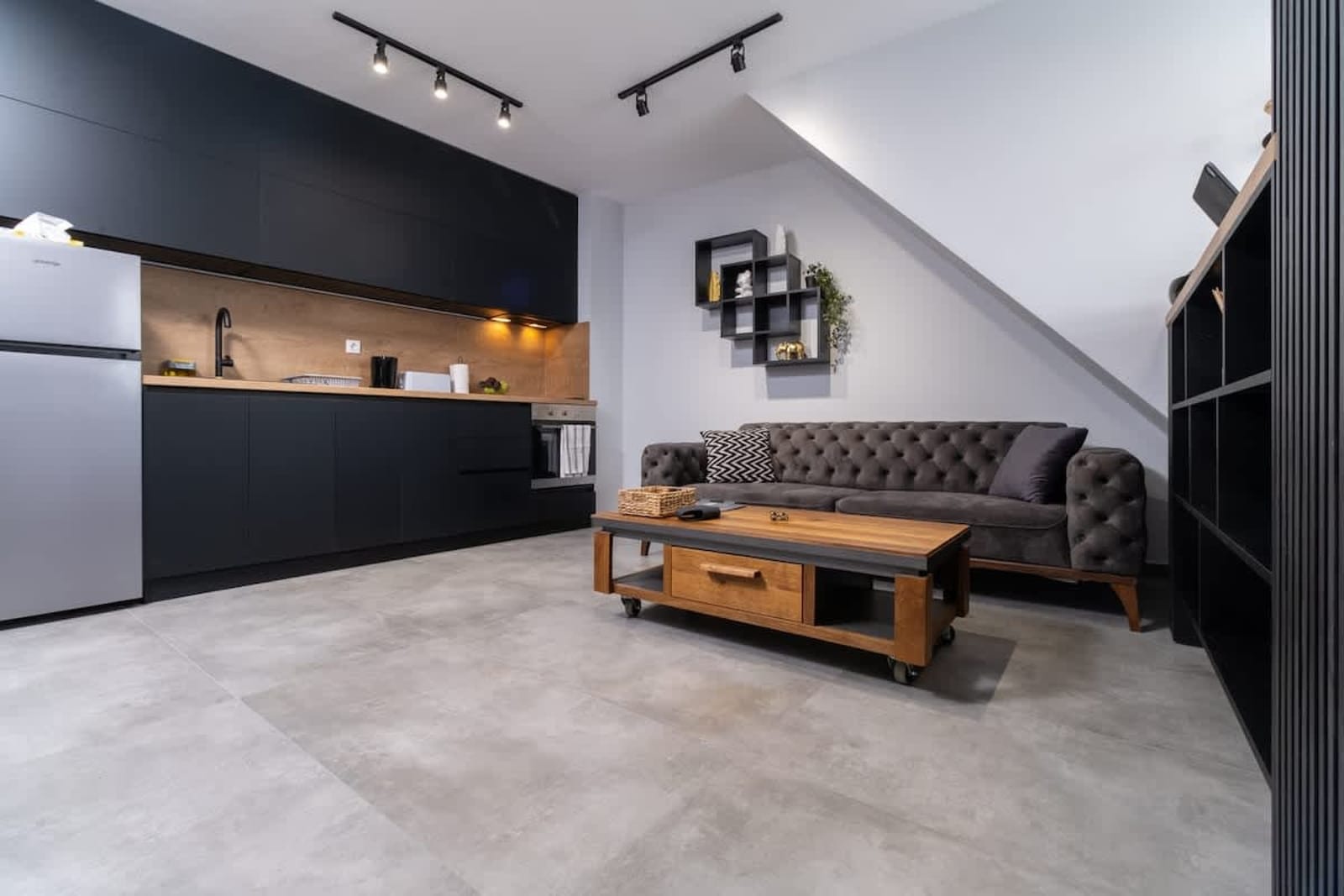 Central Plovdiv: Modern 1BR with Netflix &amp; Balcony - Photo 40