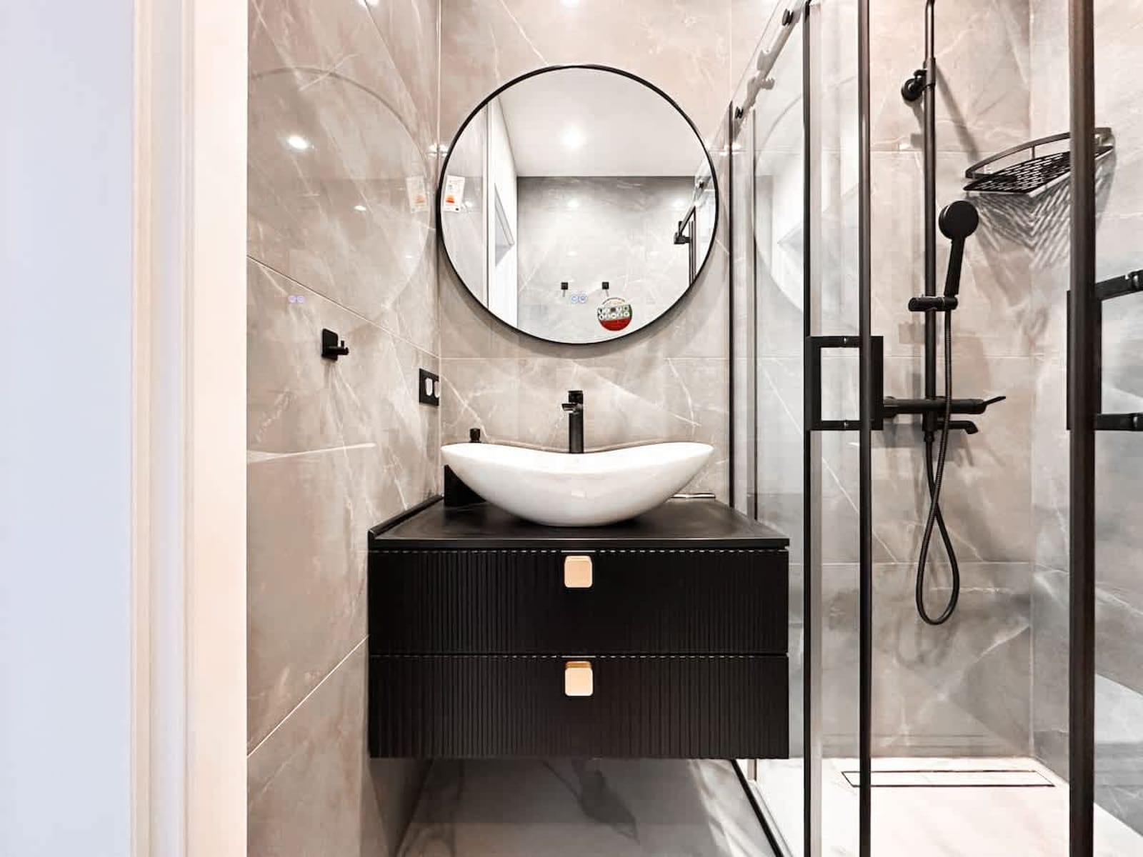 Modern 1BD Near Paradise Center &amp; Vitosha Metro - Photo 2