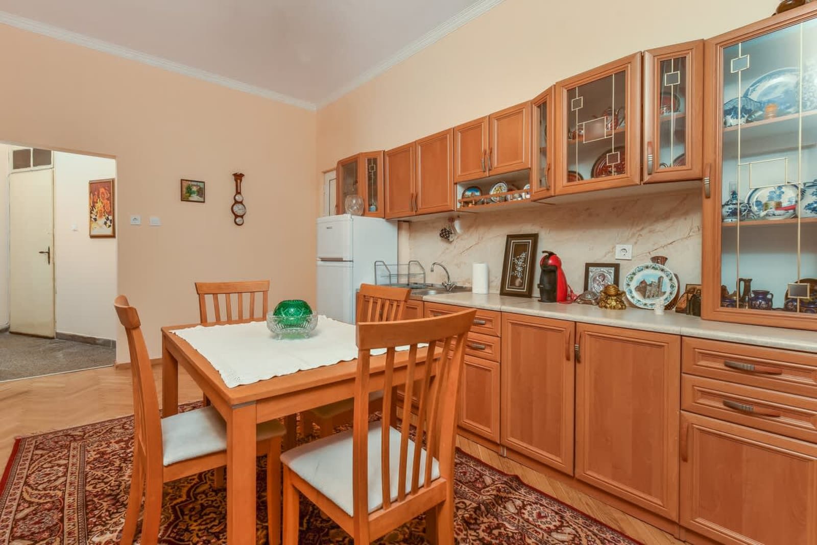 Sofia Retro - Top Center 1-BDR Apartment - Photo 5