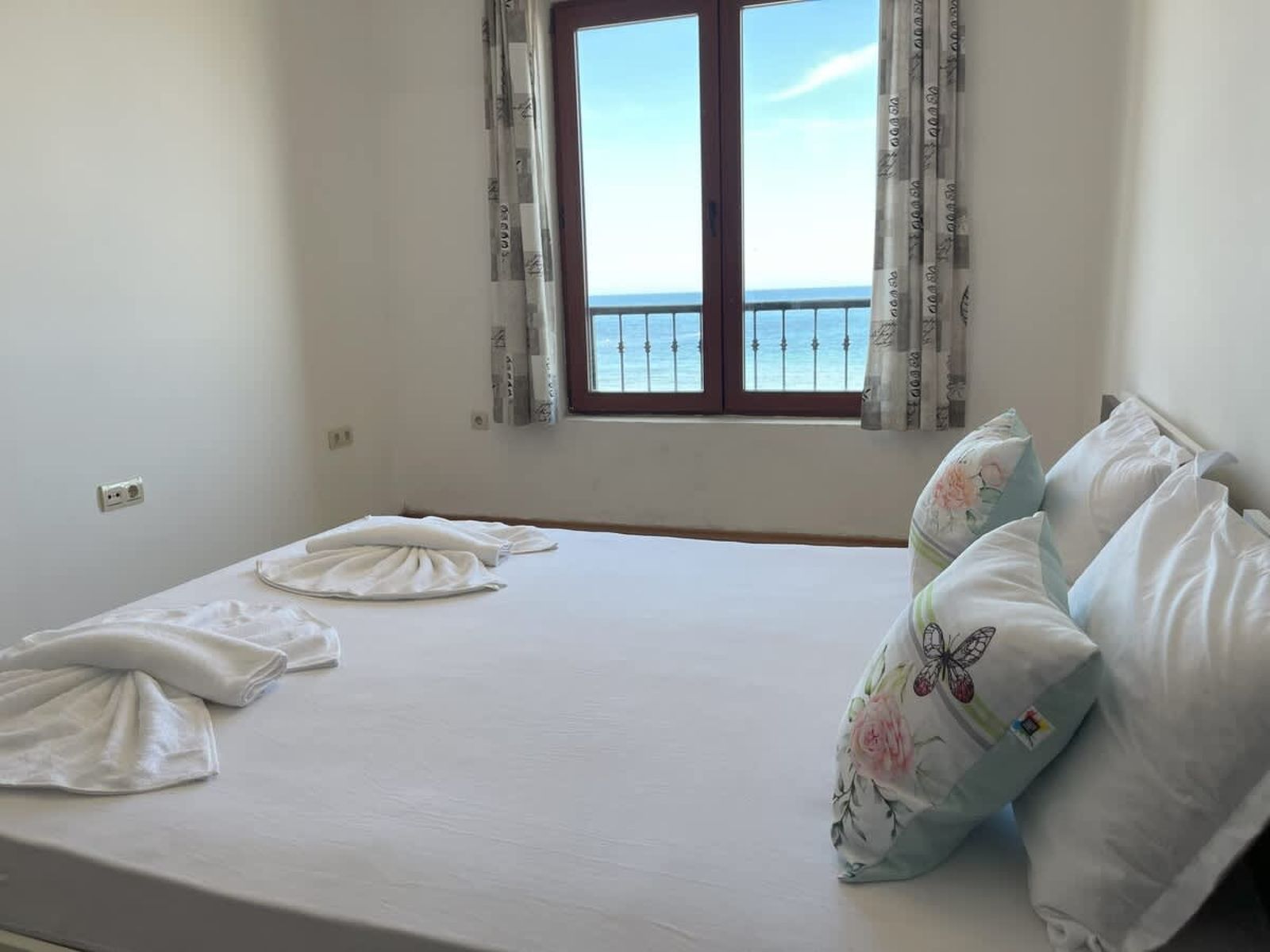 Panorama Sea View Apartment in Rocamar - Photo 18