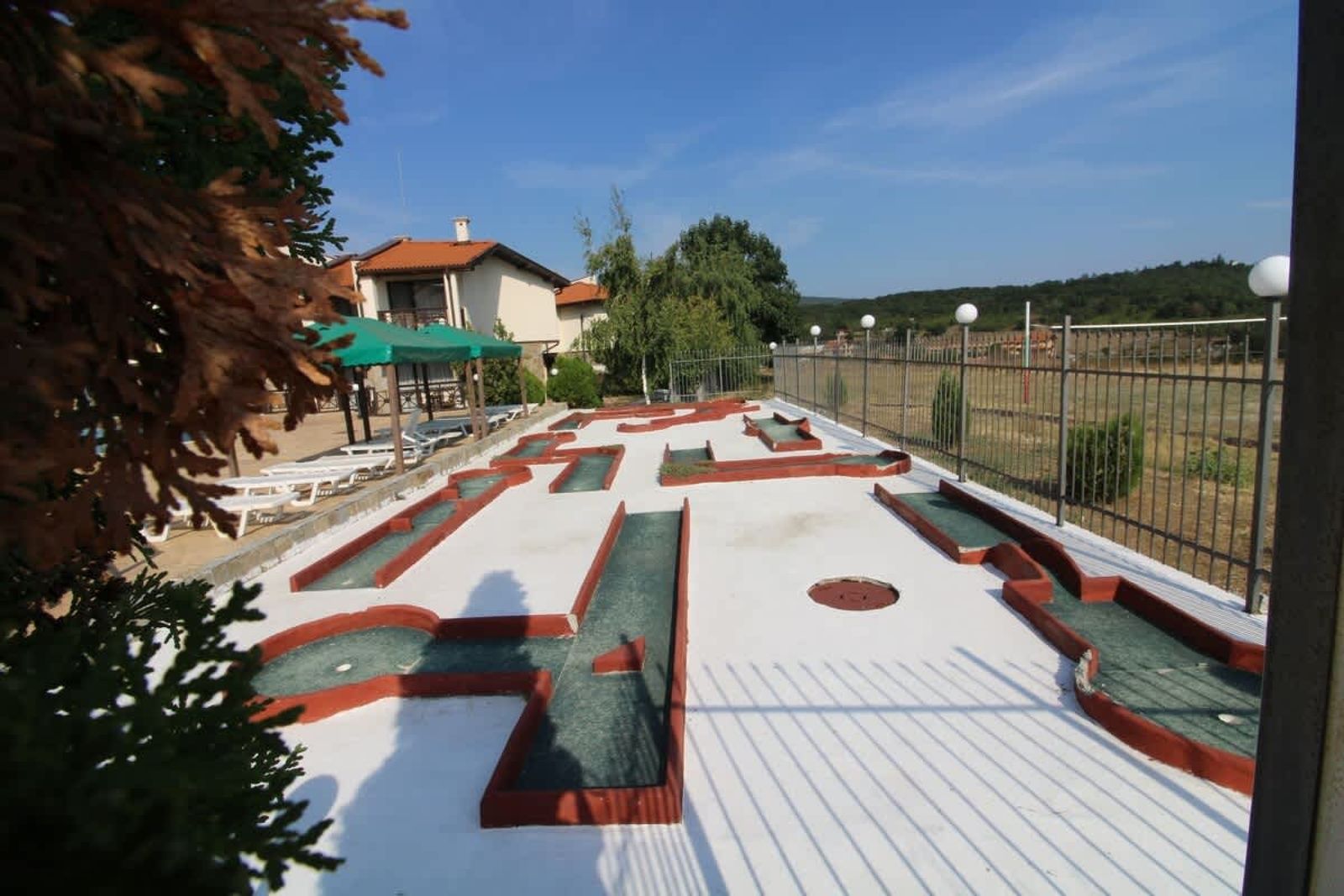 Cozy Villa Imperial Heigts - Photo 9