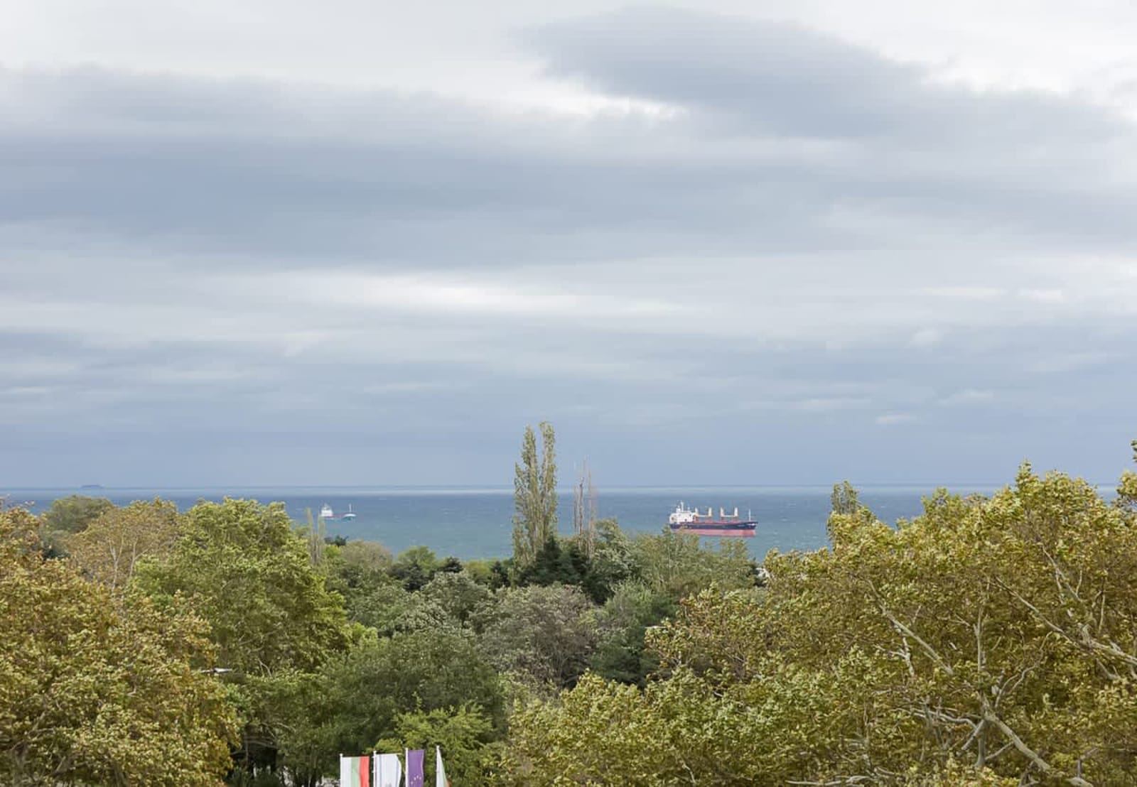 Modern Seaside Retreat in Varna - Photo 5