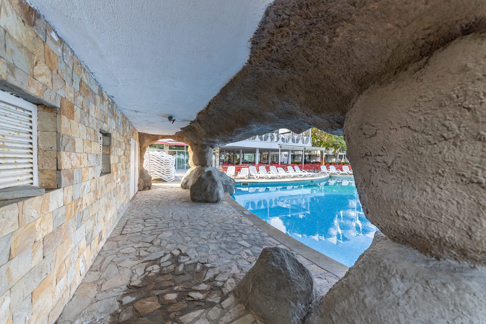 Laguna Beach Hotel in Albena - Photo 19