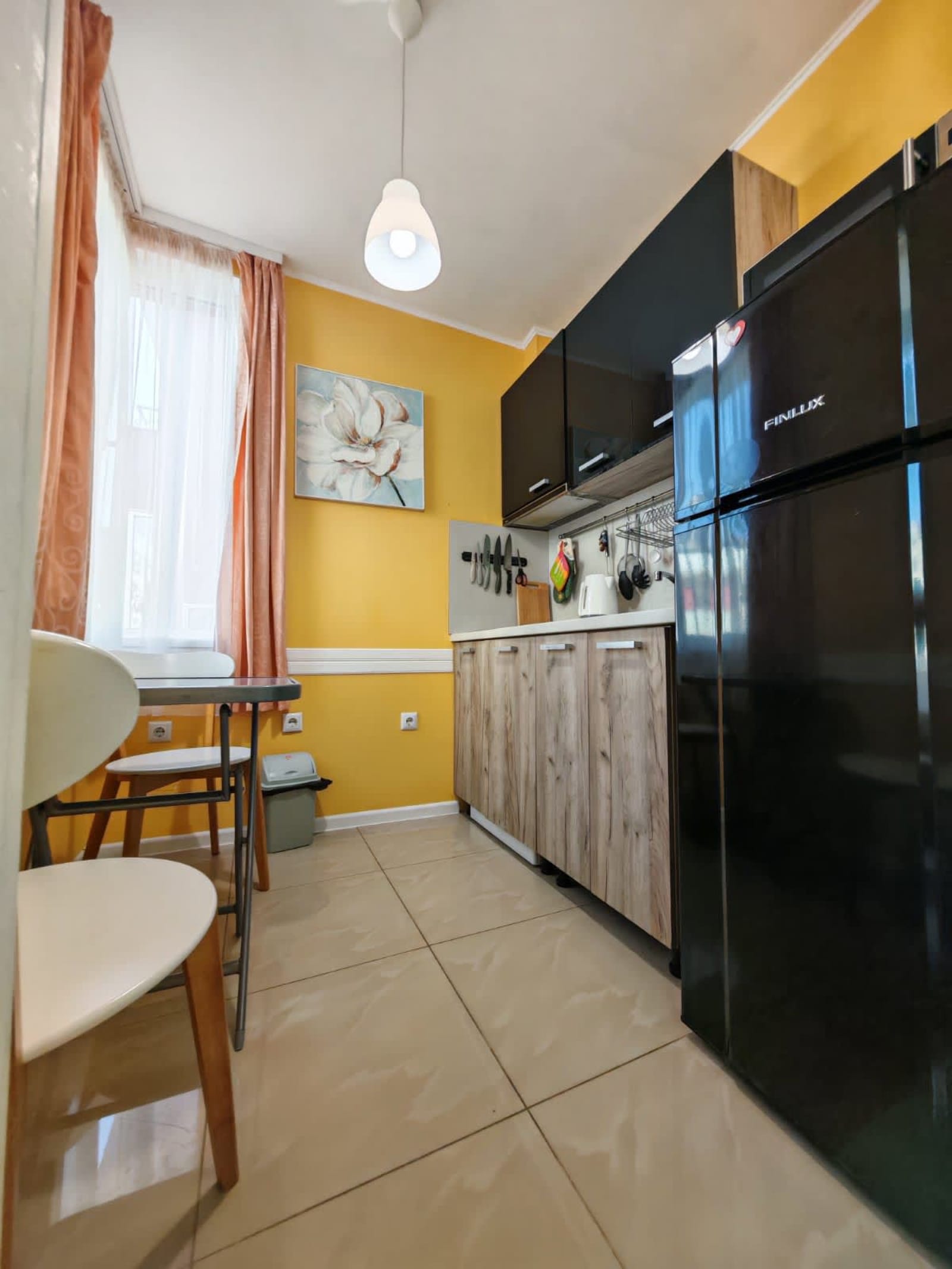 Bright 1BD Apartment with Nice Terrace - Photo 13