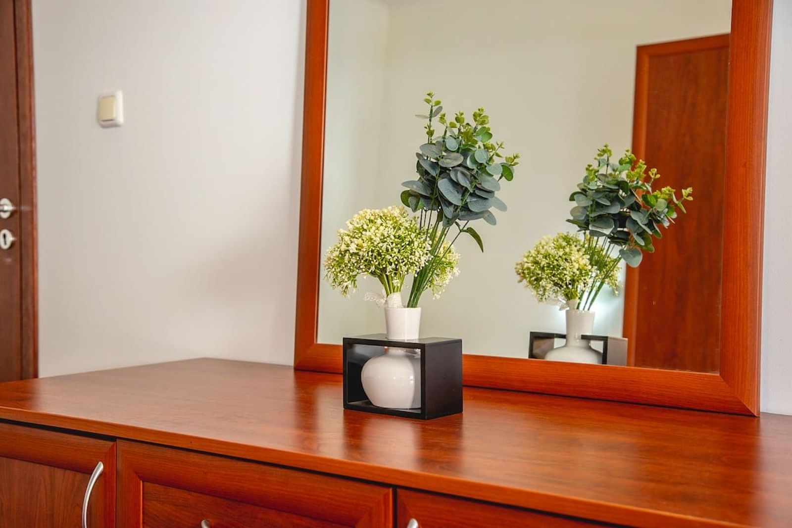 Nessebar's NEW Town TOP Centre 2-BDR Apartment - Photo 17