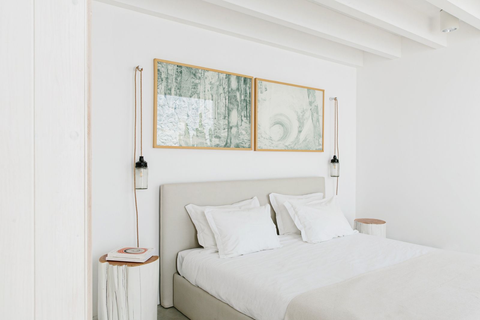 Casa da Volta — Contemporary Walled Villa with Courtyards &amp; Exceptional Natural Light - Photo 28