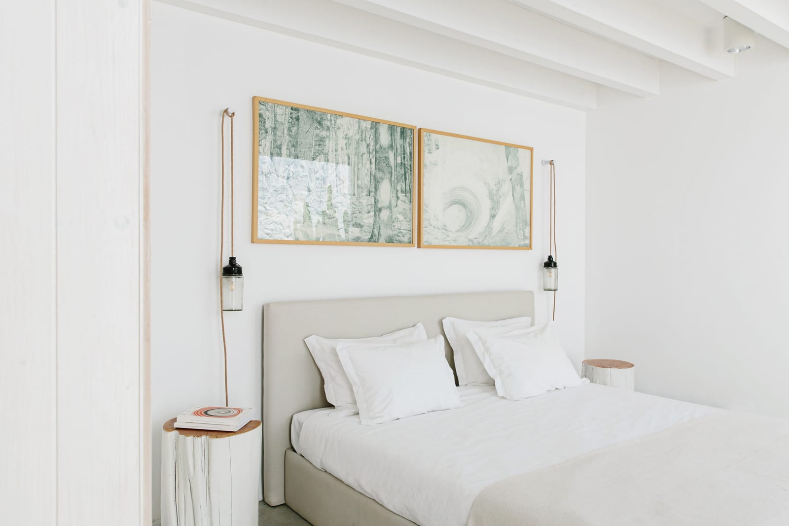 Casa da Volta — Contemporary Walled Villa with Courtyards &amp; Exceptional Natural Light - Photo 28