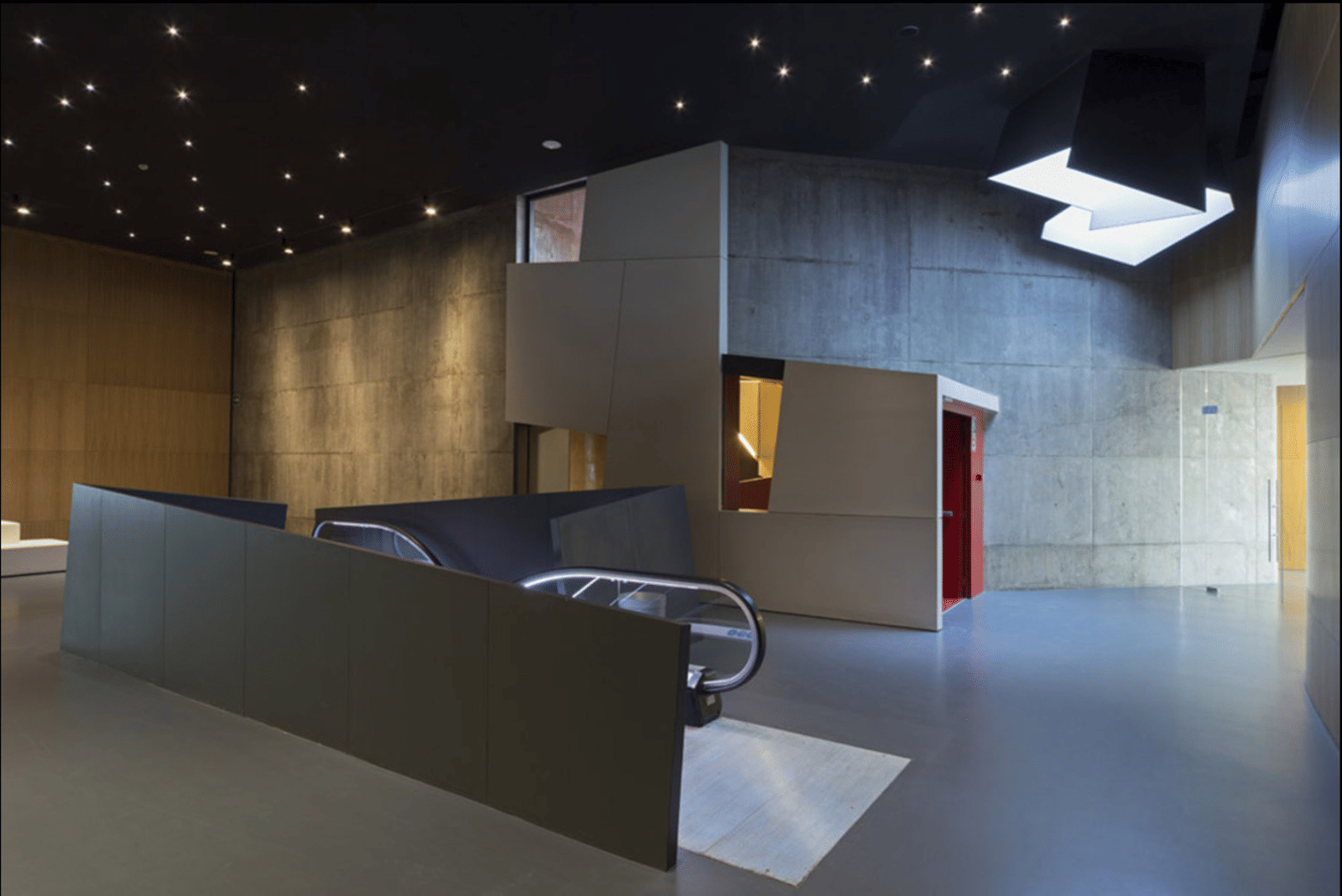 CaixaForum Zaragoza - Photo 16