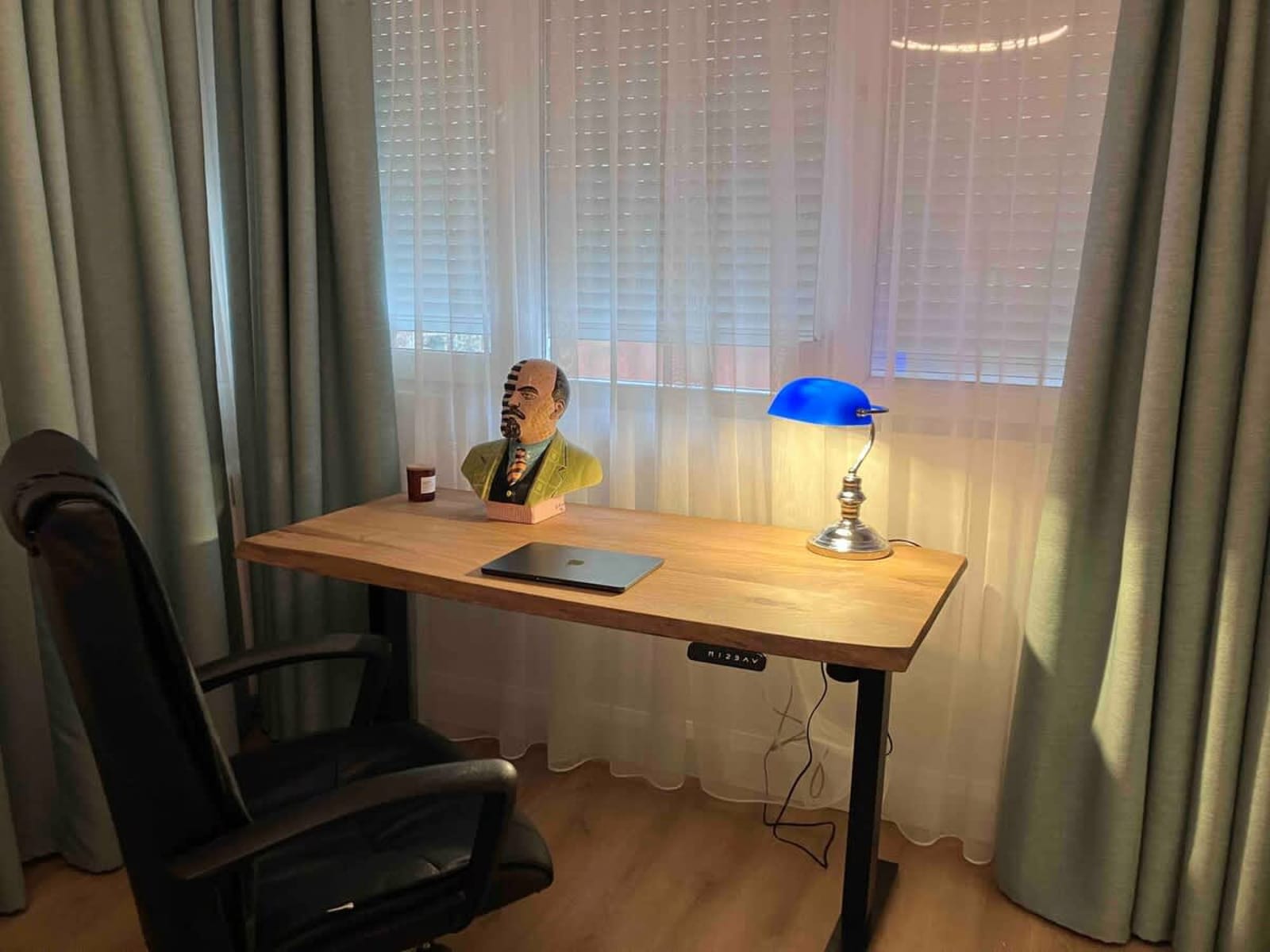 A French affair. With parking, style and elegance. - Photo 59