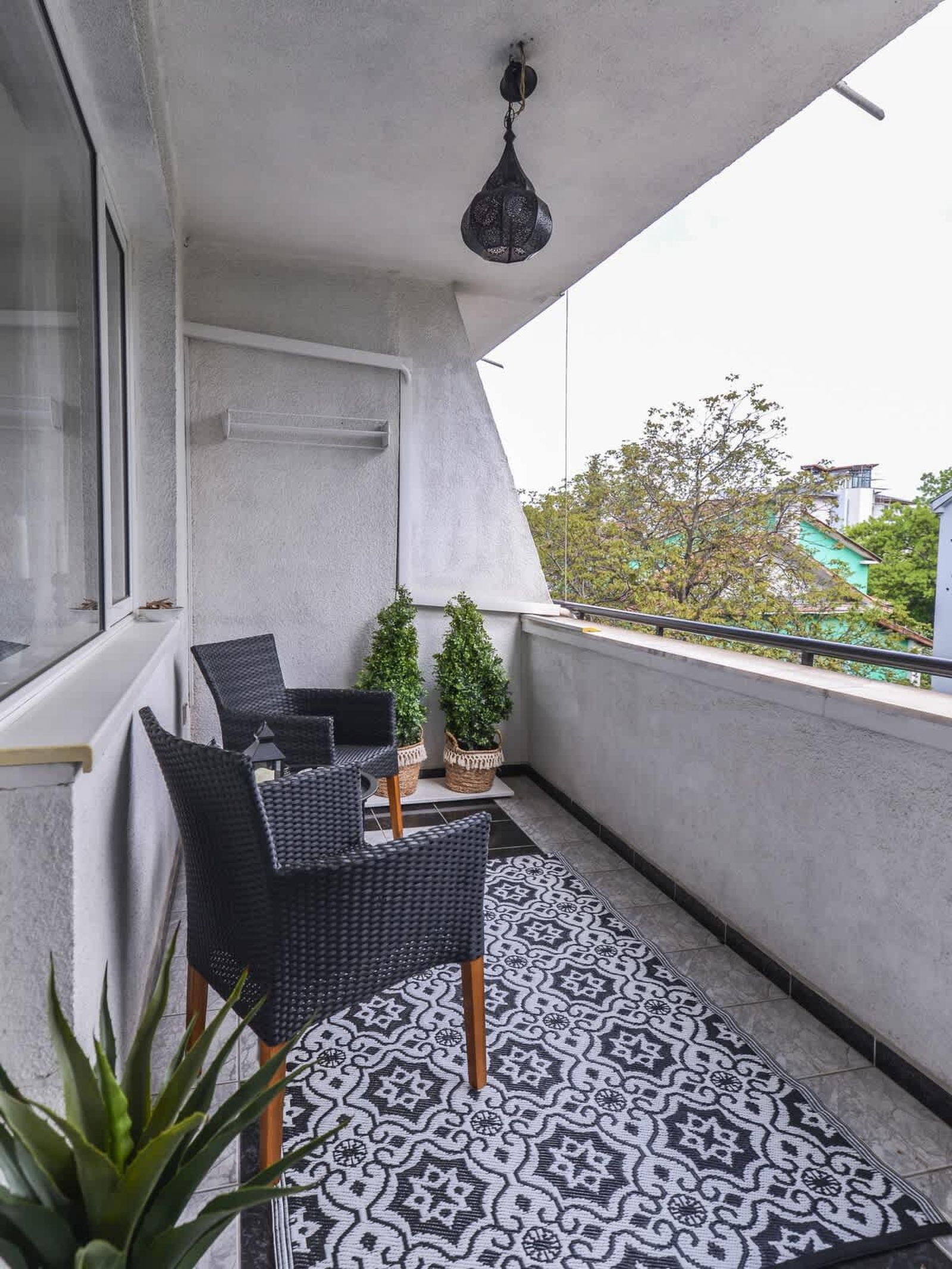 Stylish 2BD Flat w Balcony &amp; Fast WiFi - Lozenets - Photo 12