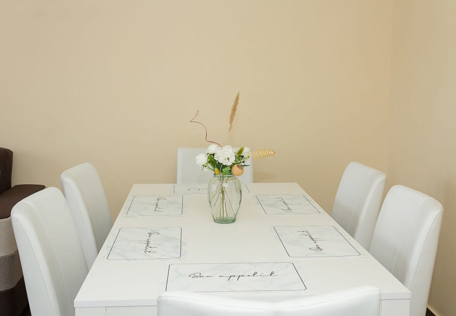 Balchik Garden Palace  2BD Flat with Balcony - Photo 5