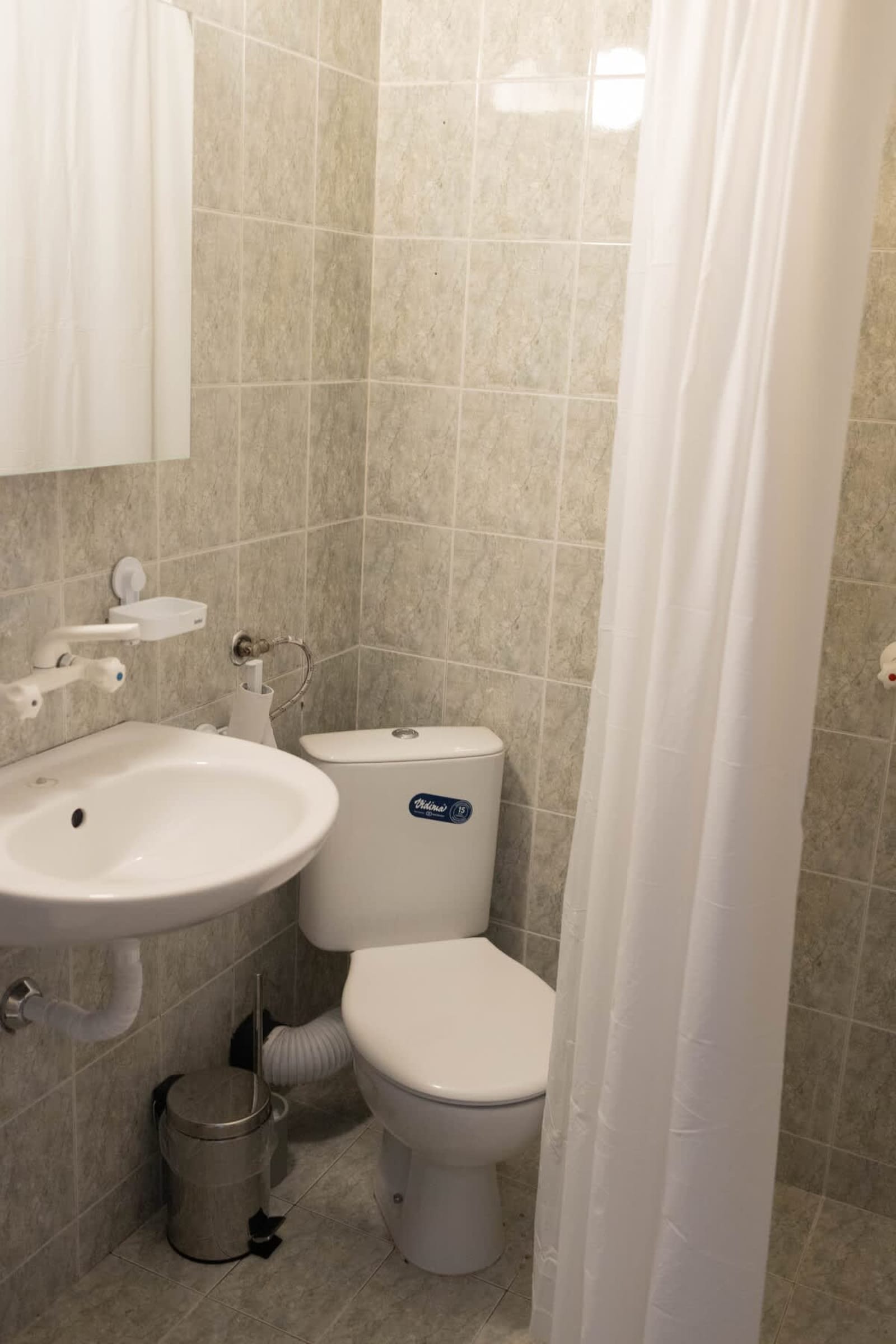 Lovely 1BD Flat near the Sea Garden - Photo 23