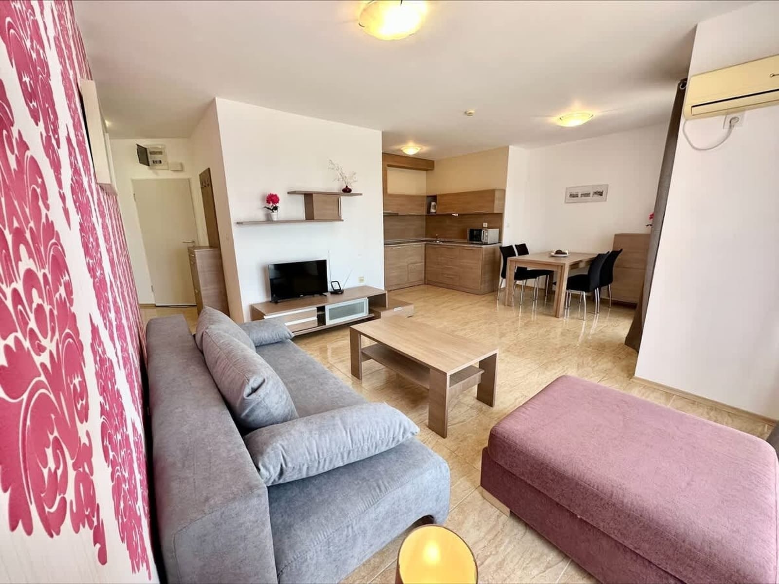 Cozy Aheloy  3 pokoje  Superior apartment - Photo 17