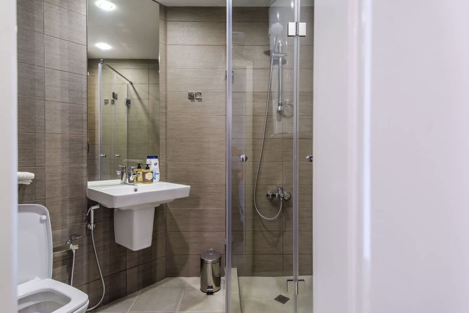 Cozy 2BD Flat near Serdika Center | Fast Wi-Fi - Photo 19