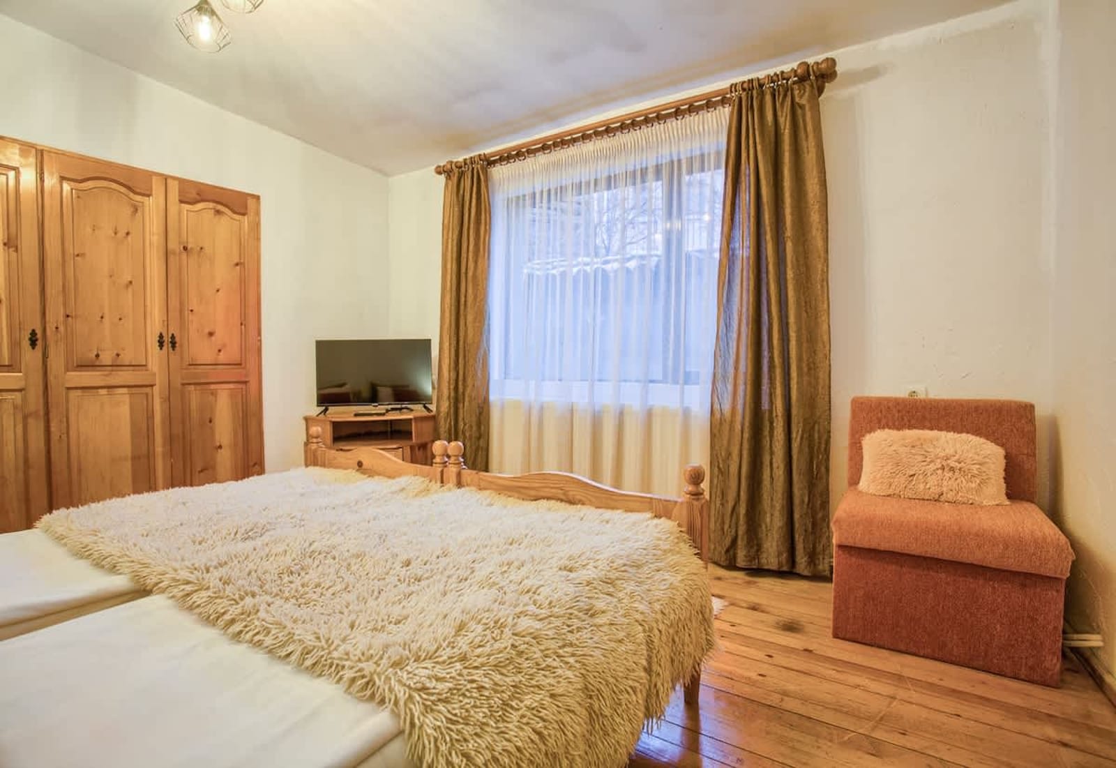 4- BDR House Monument of Culture &amp; Architecture - Photo 10