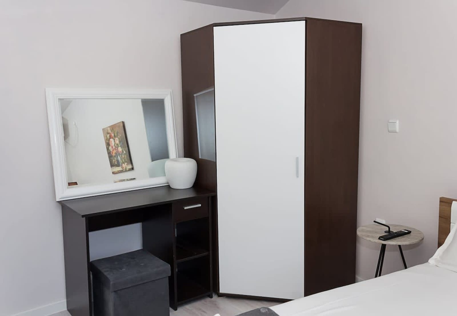 The Purplish Apartment Varna Center - Photo 10