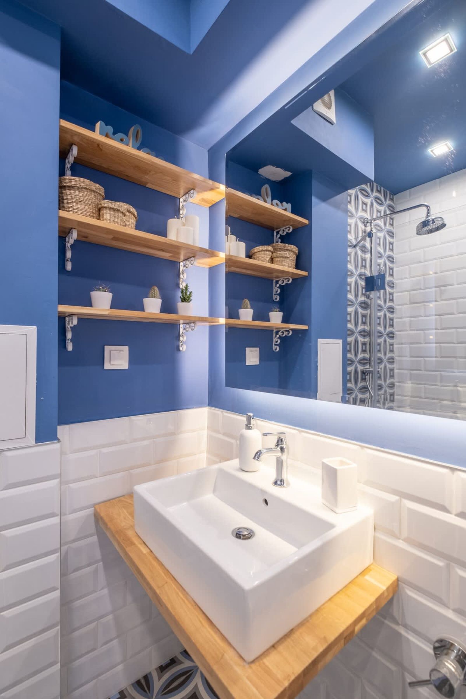 Designer &amp; Cozy 2BD Flat In the city center - Photo 32