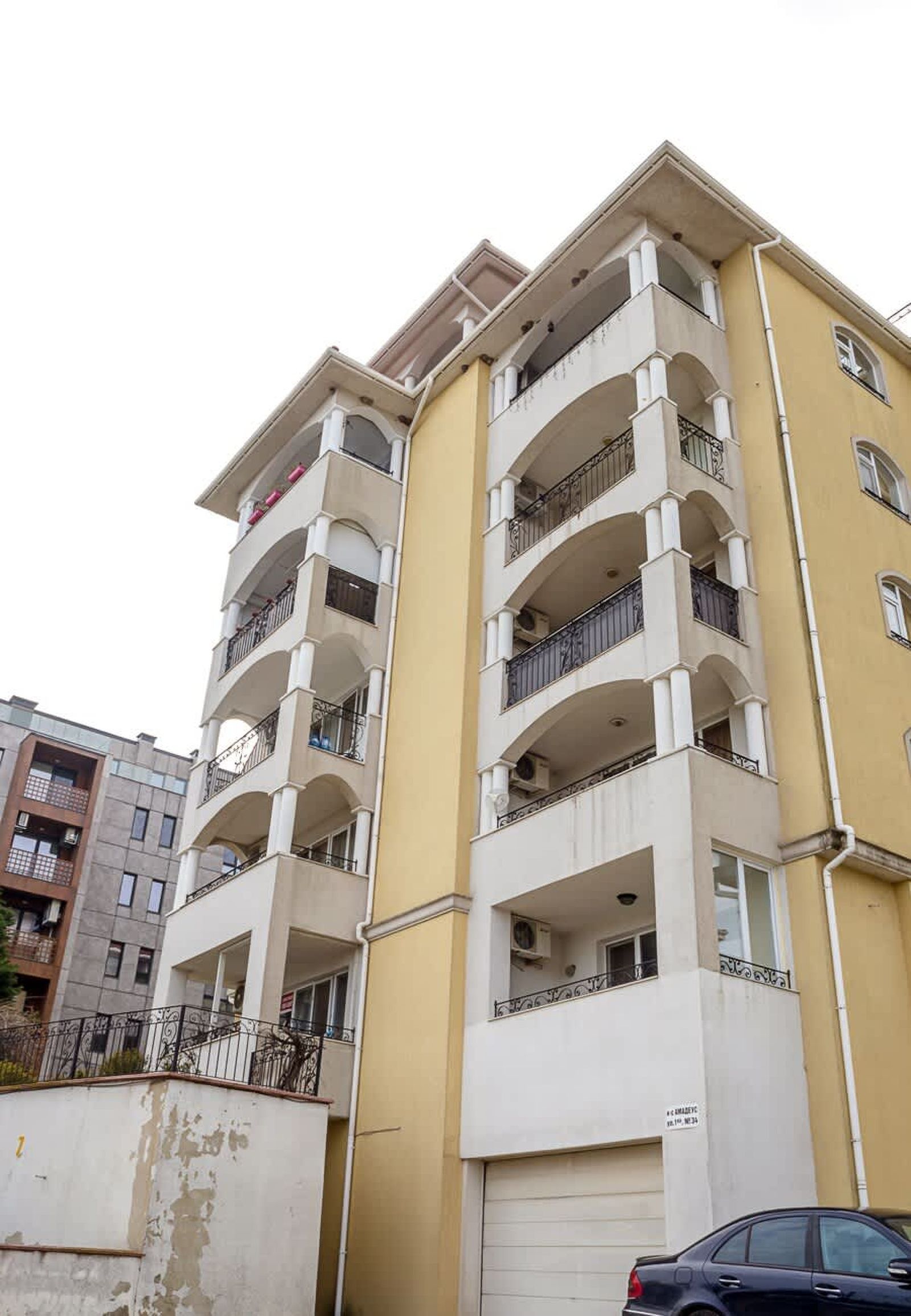 Modern 2BD in Evksinograd with Pool &amp; Balcony - Photo 23