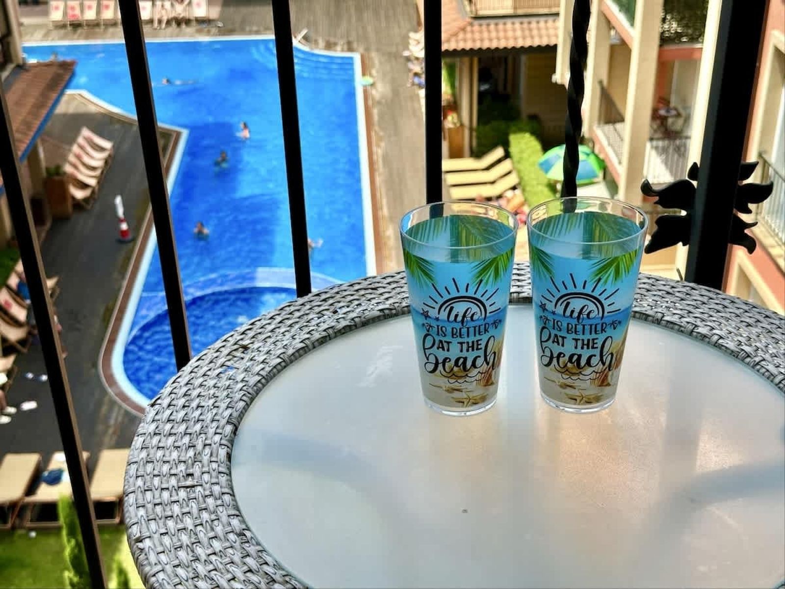 Cozy pool view studio  Sunny View Central - Photo 28