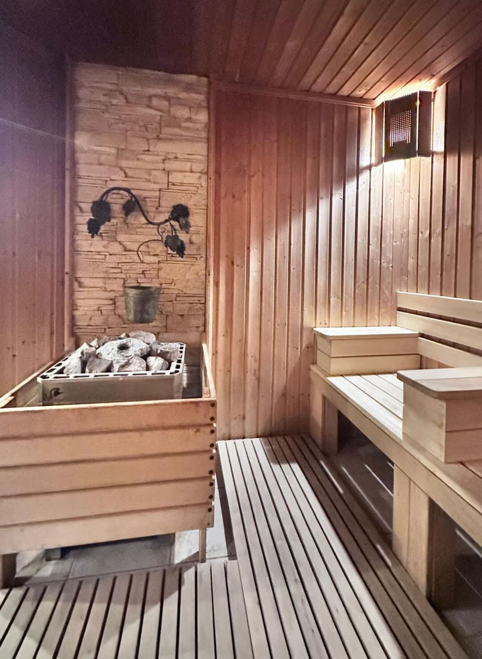 Elegance28 – Stylish Mountain Retreat in Bansko - Photo 27