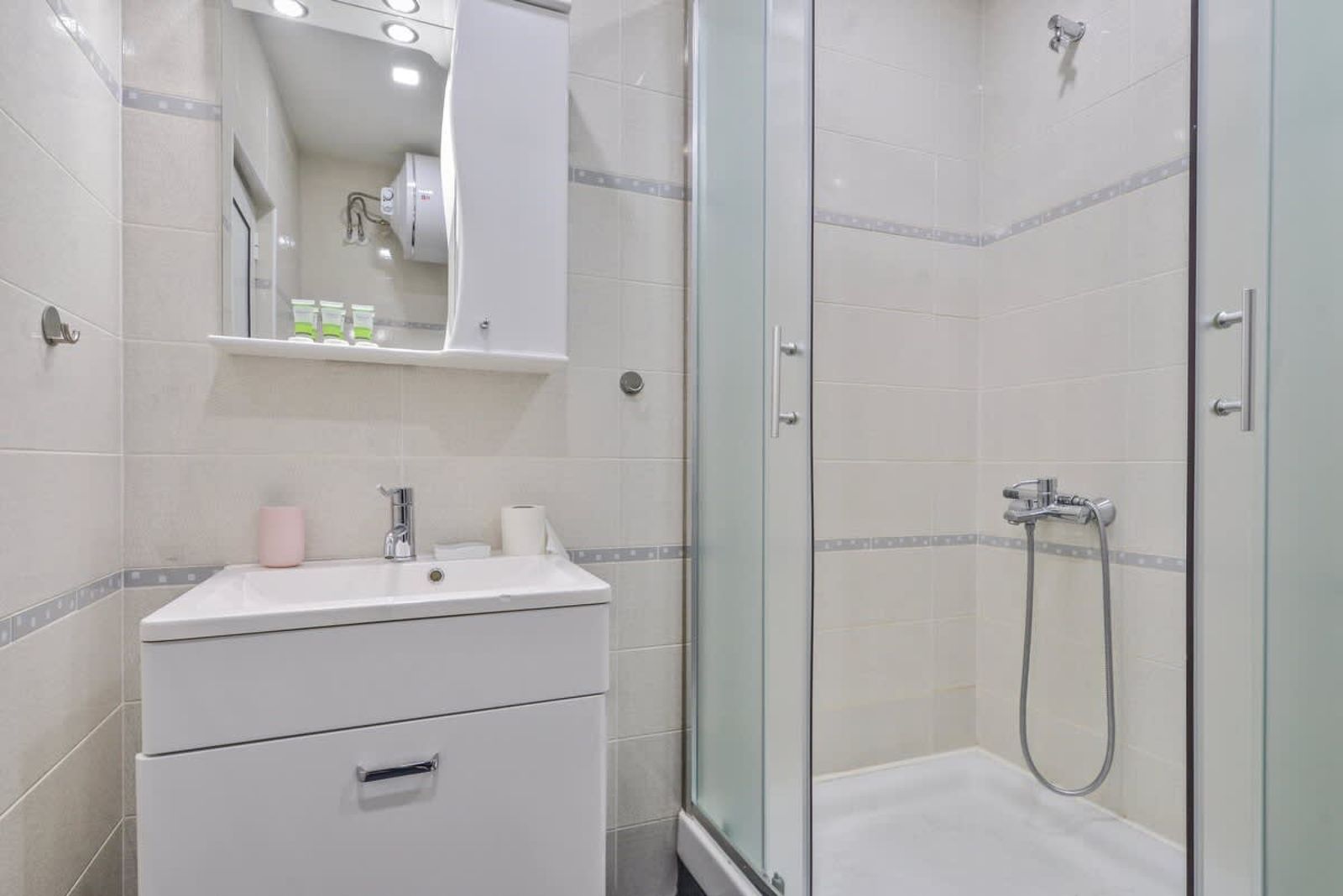 Vitosha View One Bedroom Apartment - Photo 7