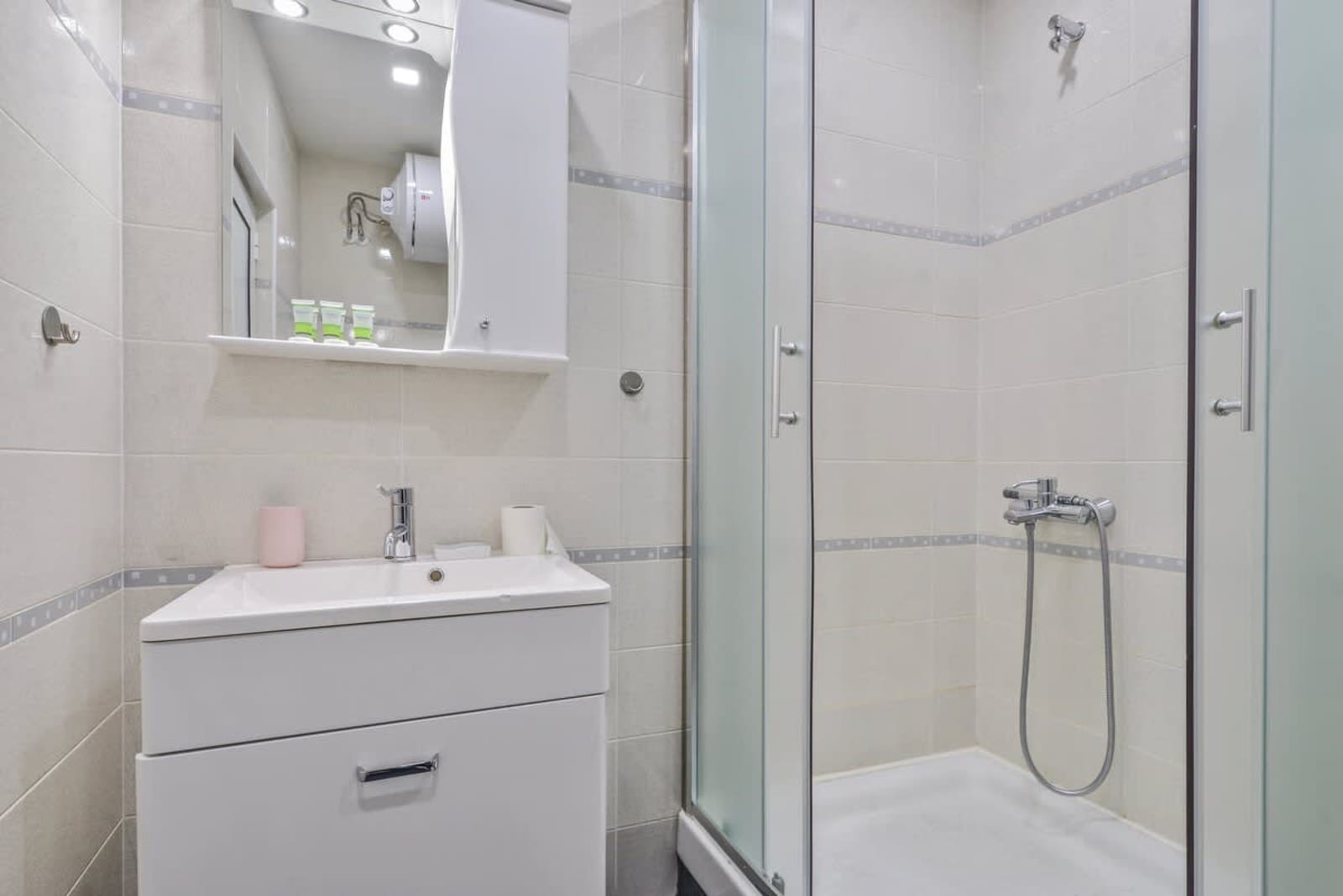 Vitosha View One Bedroom Apartment - Photo 7