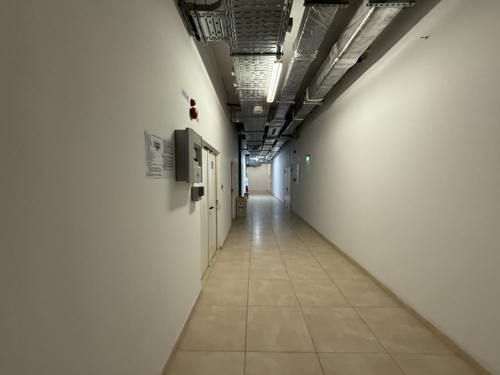 Modern Laboratory with a foyer in Sofia Bulgaria - Photo 23