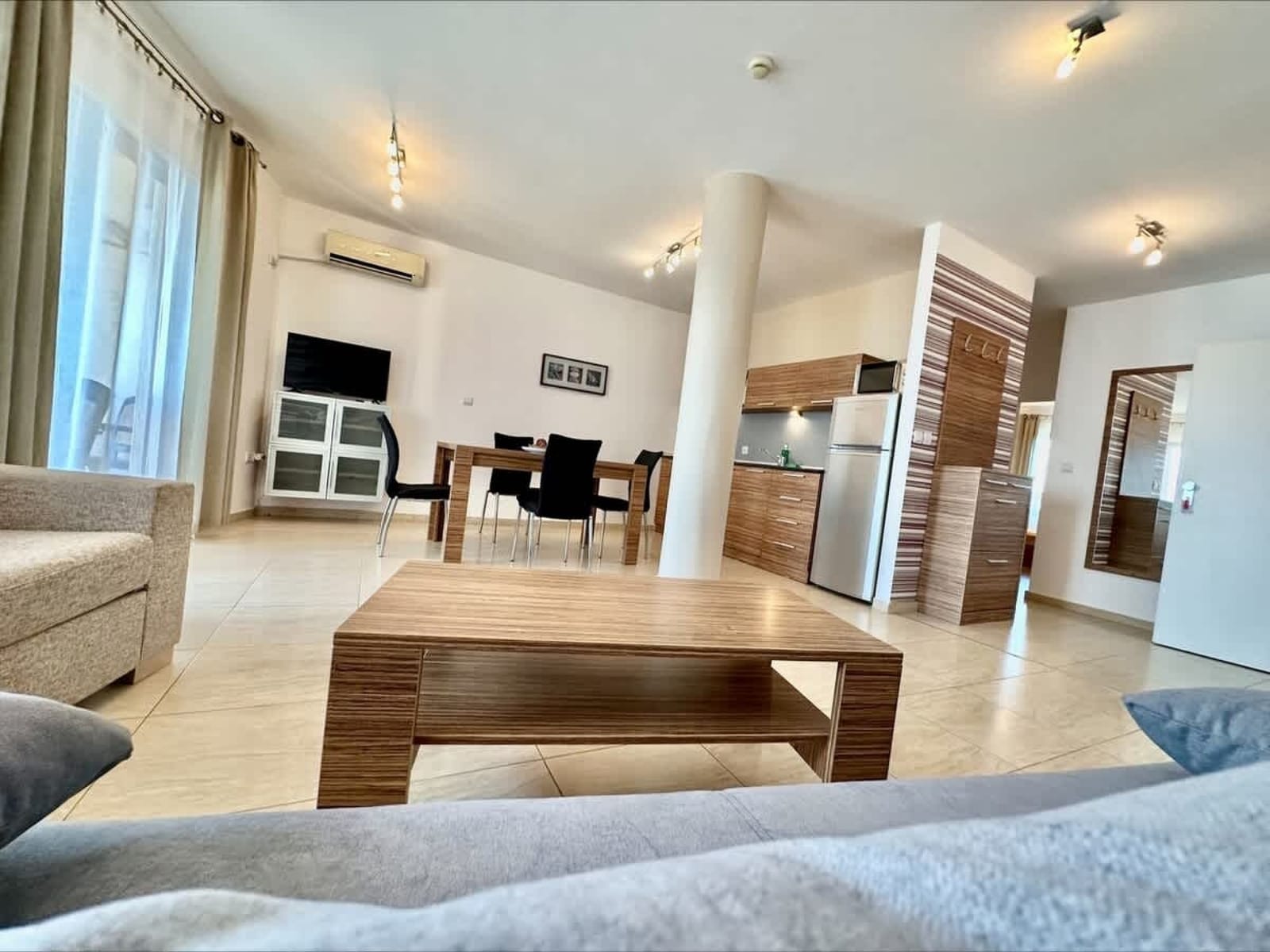 Cozy Aheloy  Marina Cape  Nice 2 bed sea view - Photo 13