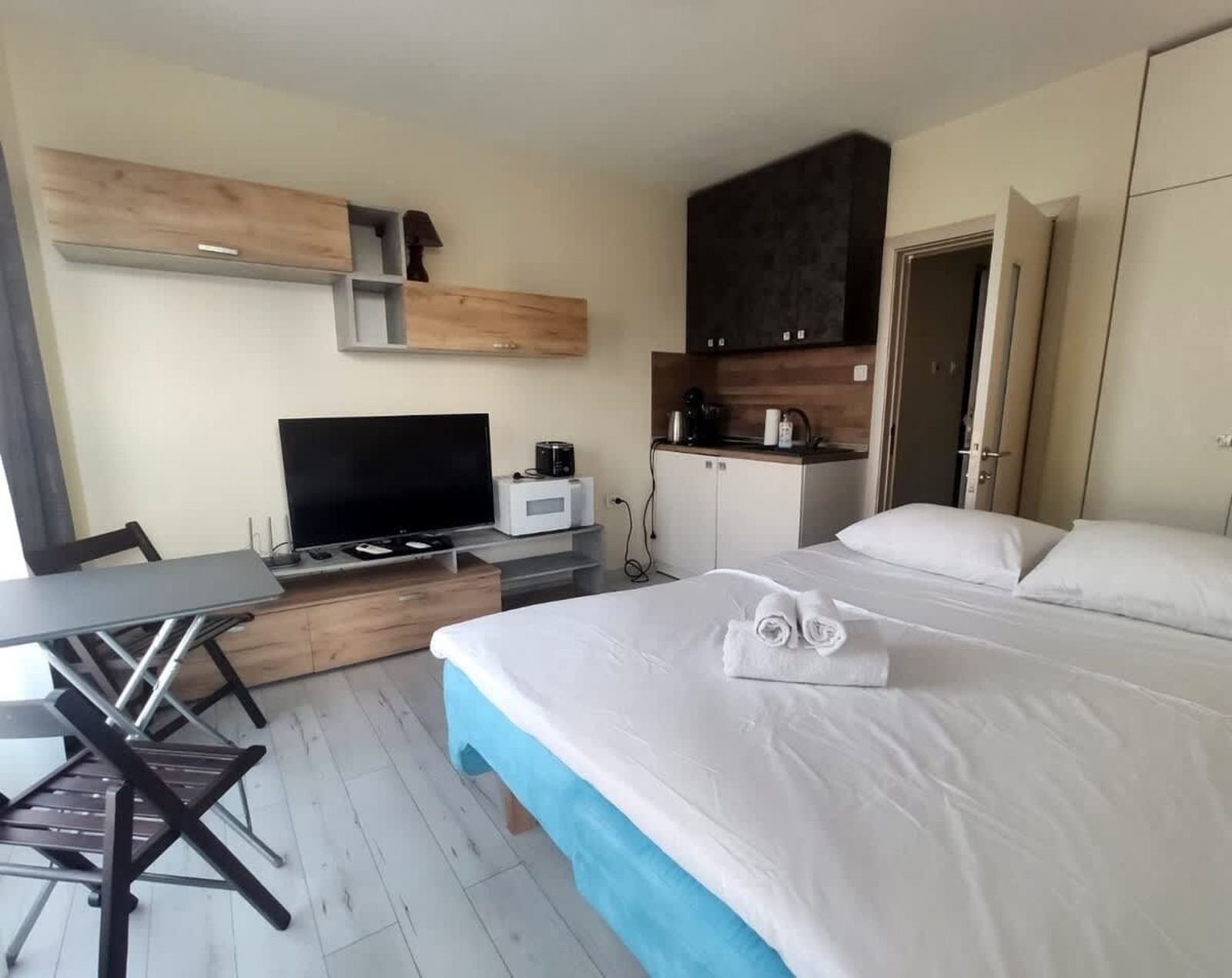 Stylish Studio in Sarafovo - Cover Photo