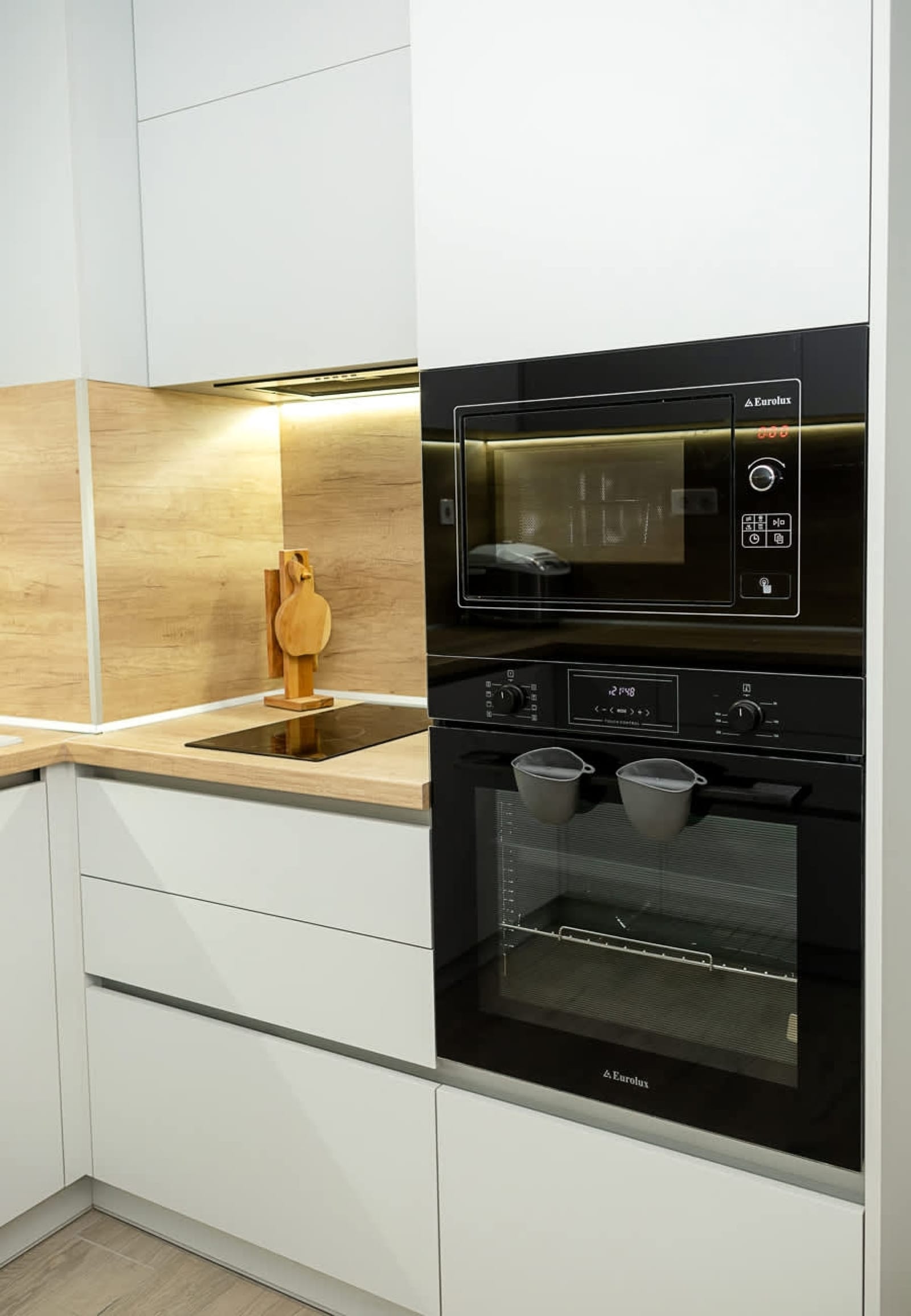 Stylish 2BR Apartment - Underground Parking, Varna - Photo 10