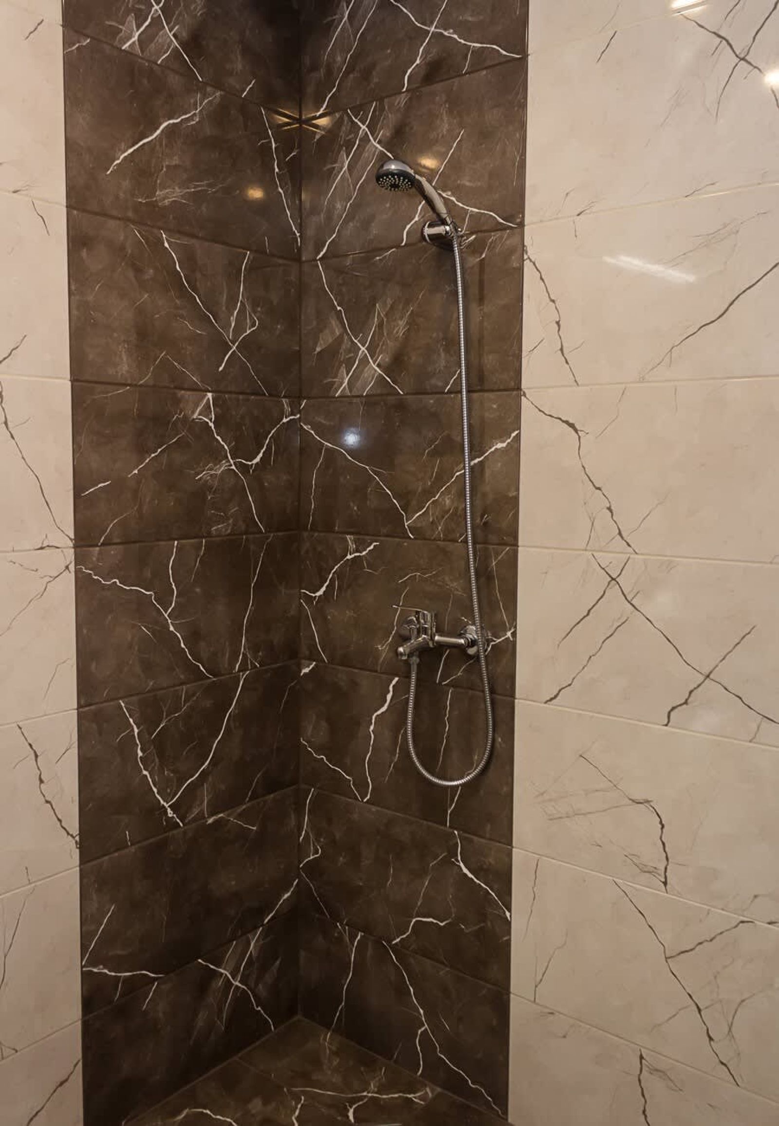 Blue Wave Varna- 2BD Flat with Parking - Photo 19