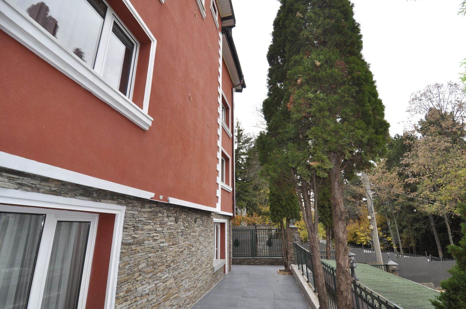 Vintage City Hotel in Sofia - Photo 15