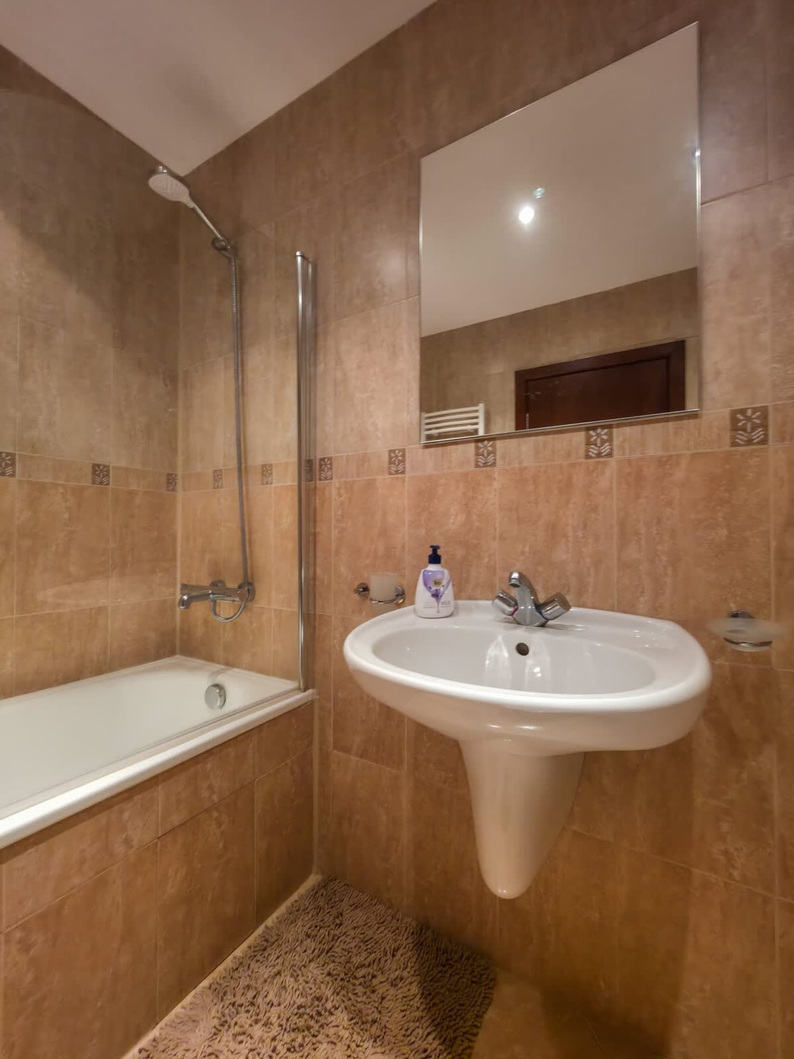 Charming 1BD Flat at Edelweiss Inn, Bansko - Photo 11