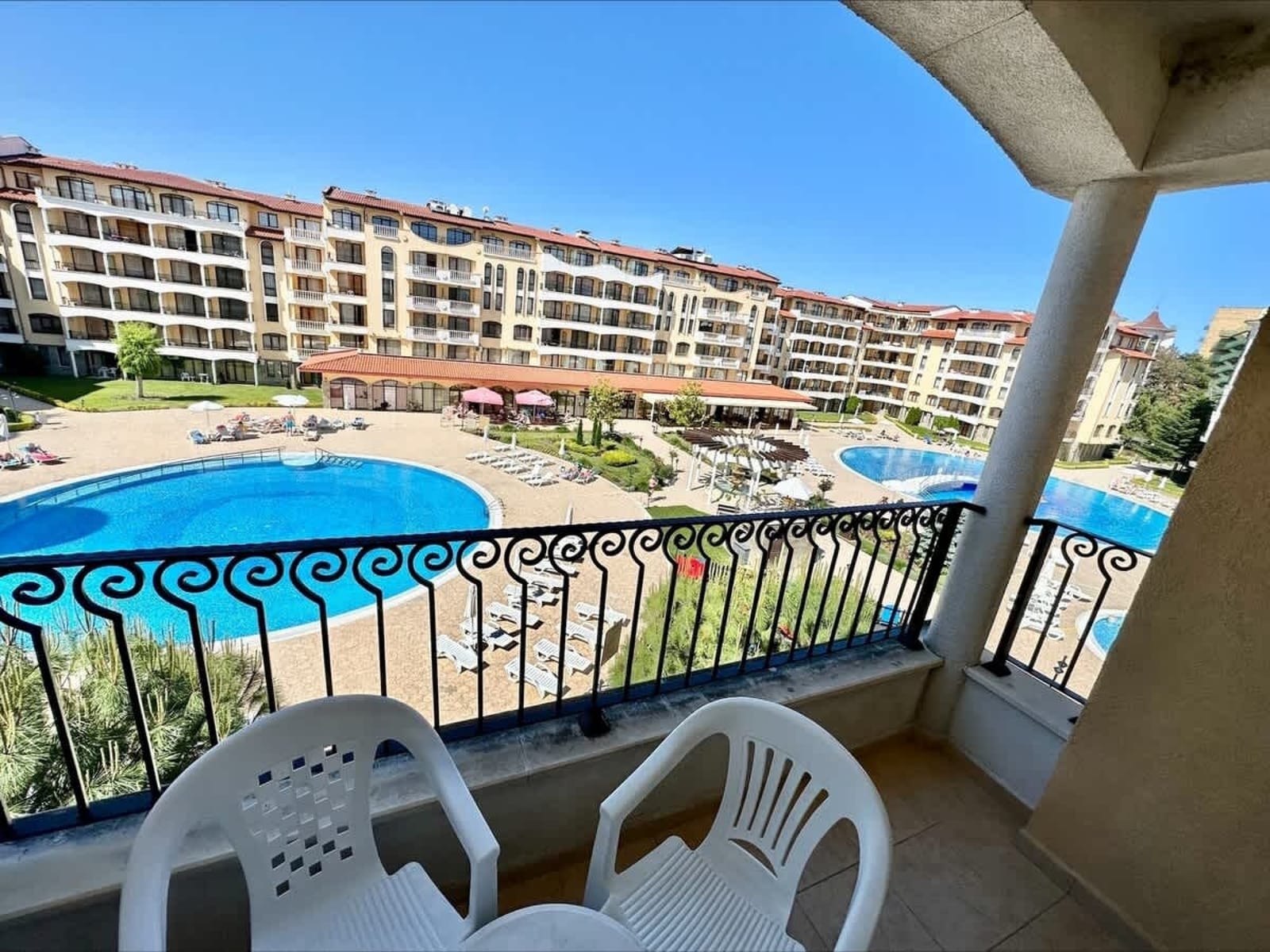 Cozy 1 bedroom pool view  Royal Sun - Photo 70