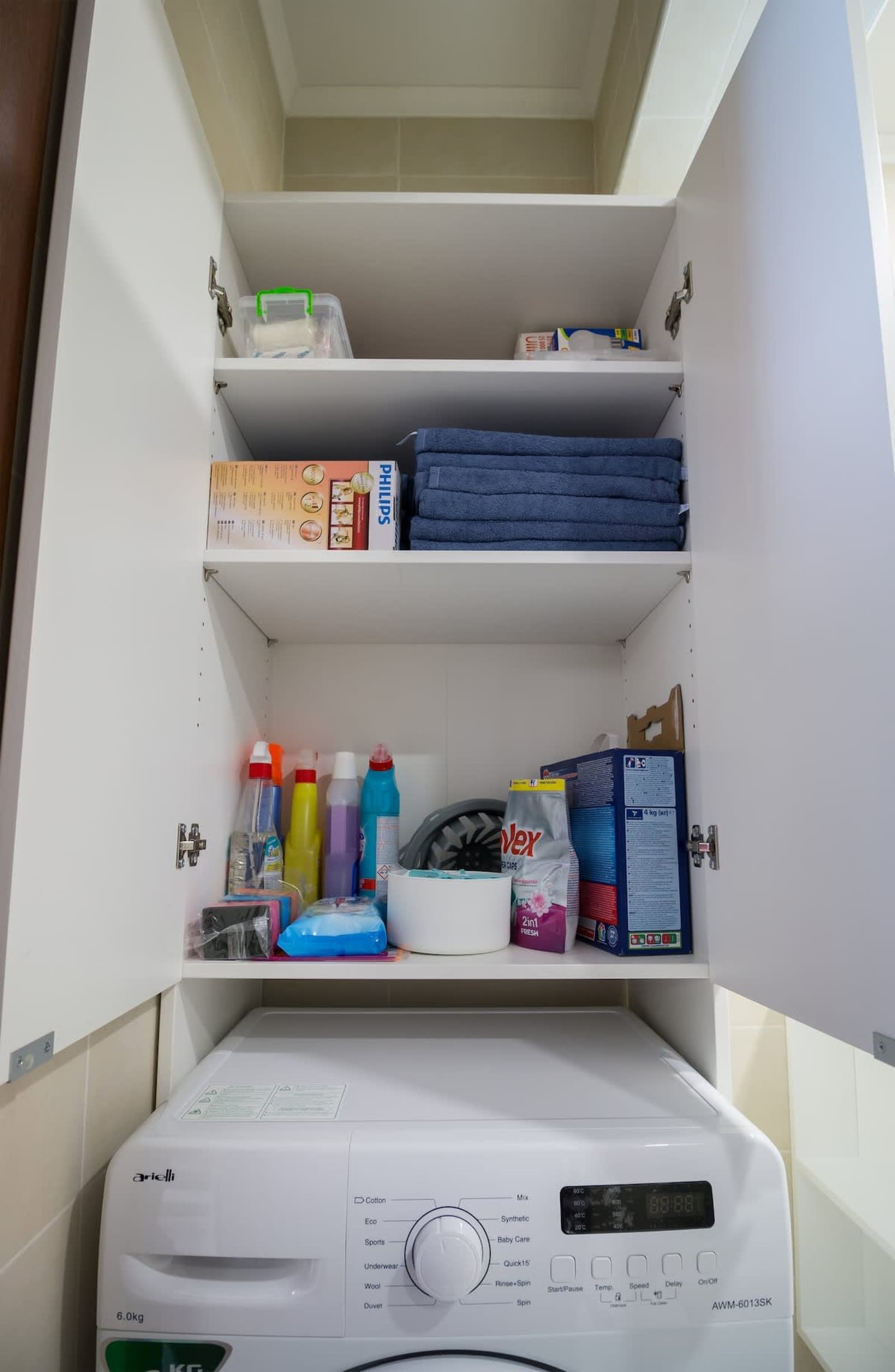 Pop your C-o-l-o-r-s - Funky and Modern 1BDR. Apt. - Photo 31