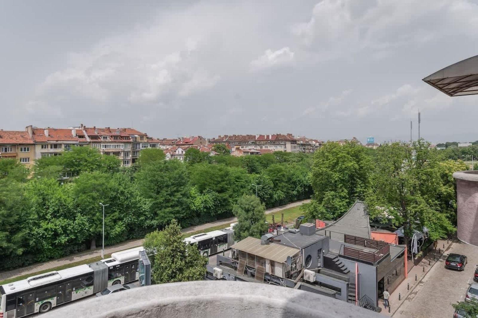 Flamingo Flat /Two-bedroom with Balcony\ - Photo 25