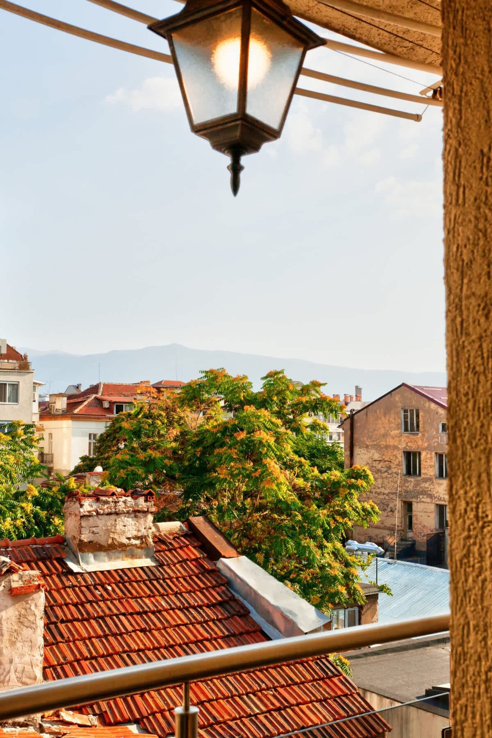 Aurora Oasis - AC &amp; Lift in Vibrant Downtown Sofia - Photo 12