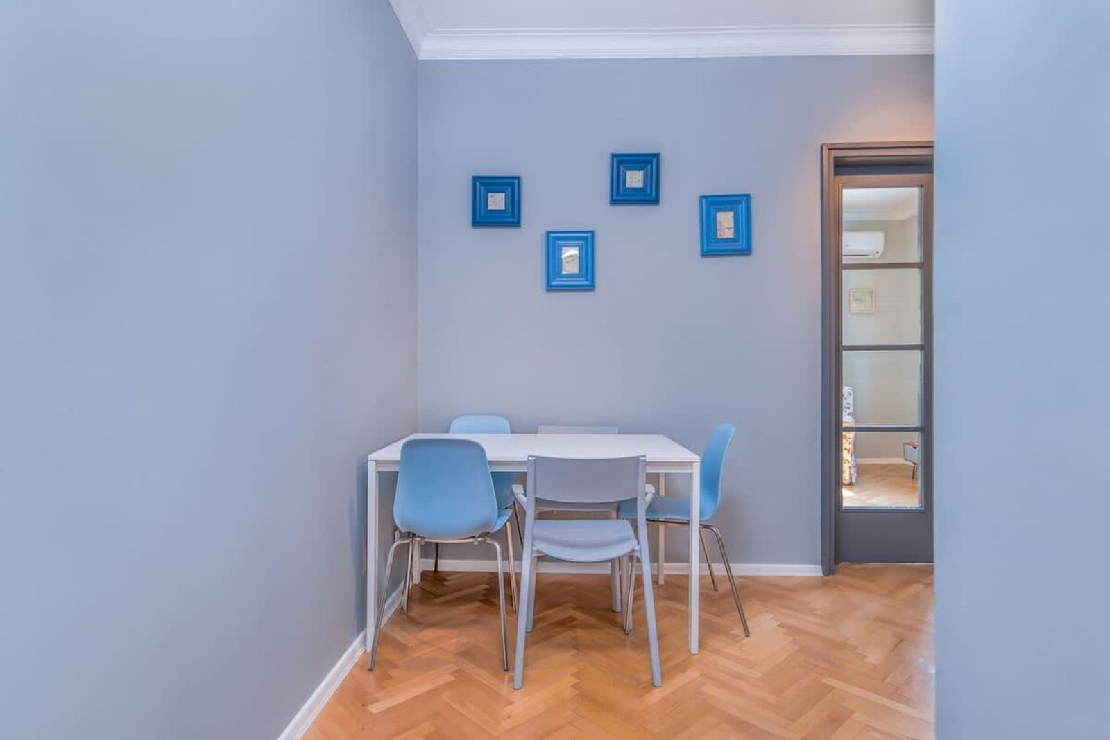 Dondukov Boulevard Two Bedroom Designer Suite - Photo 12