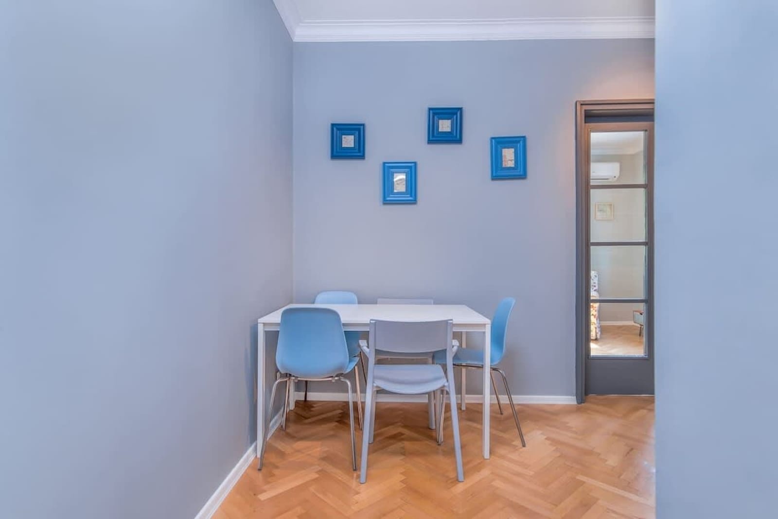 Dondukov Boulevard Two Bedroom Designer Suite - Photo 12