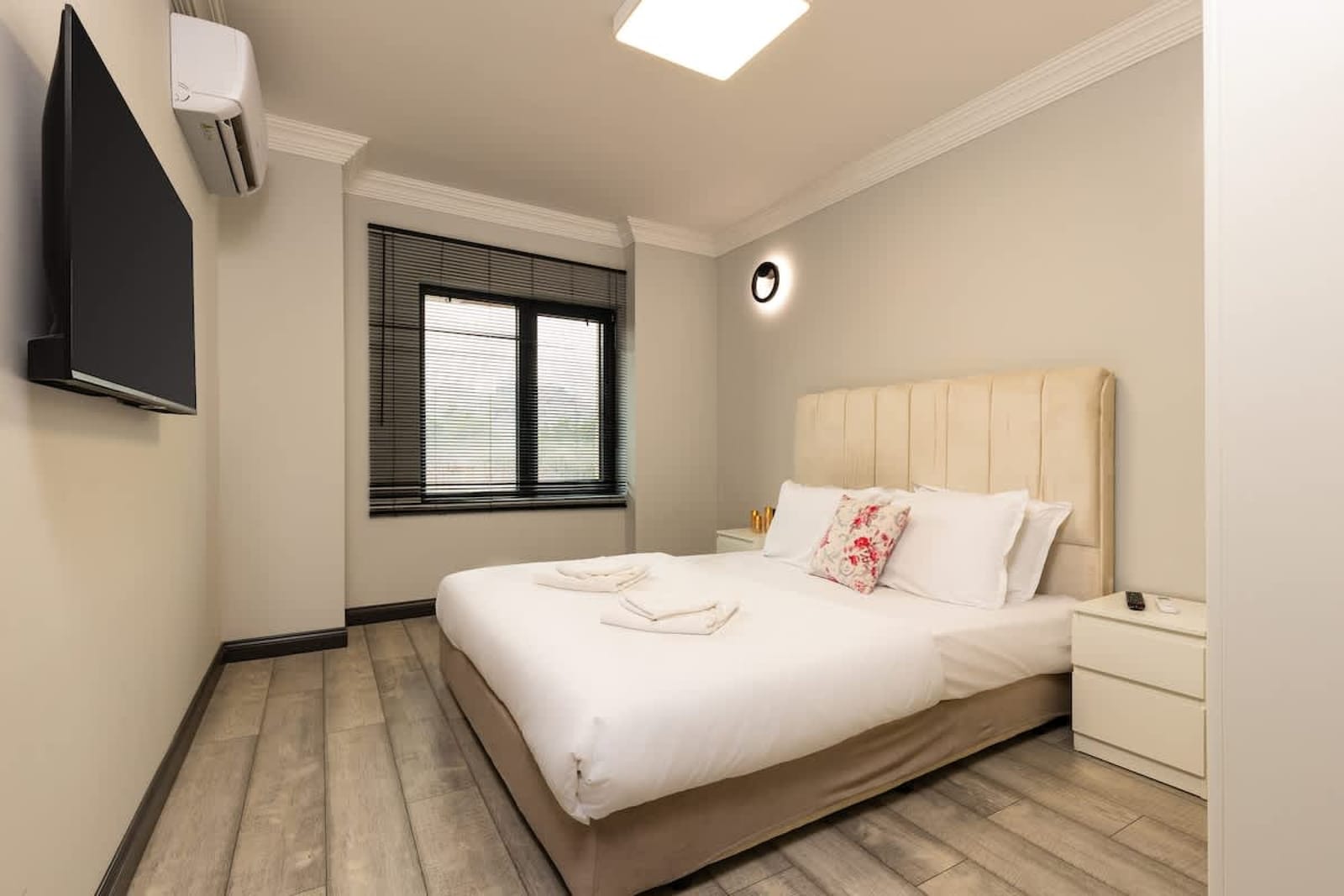 Central Apartments with Garden view - Apt No. 6 - Photo 16