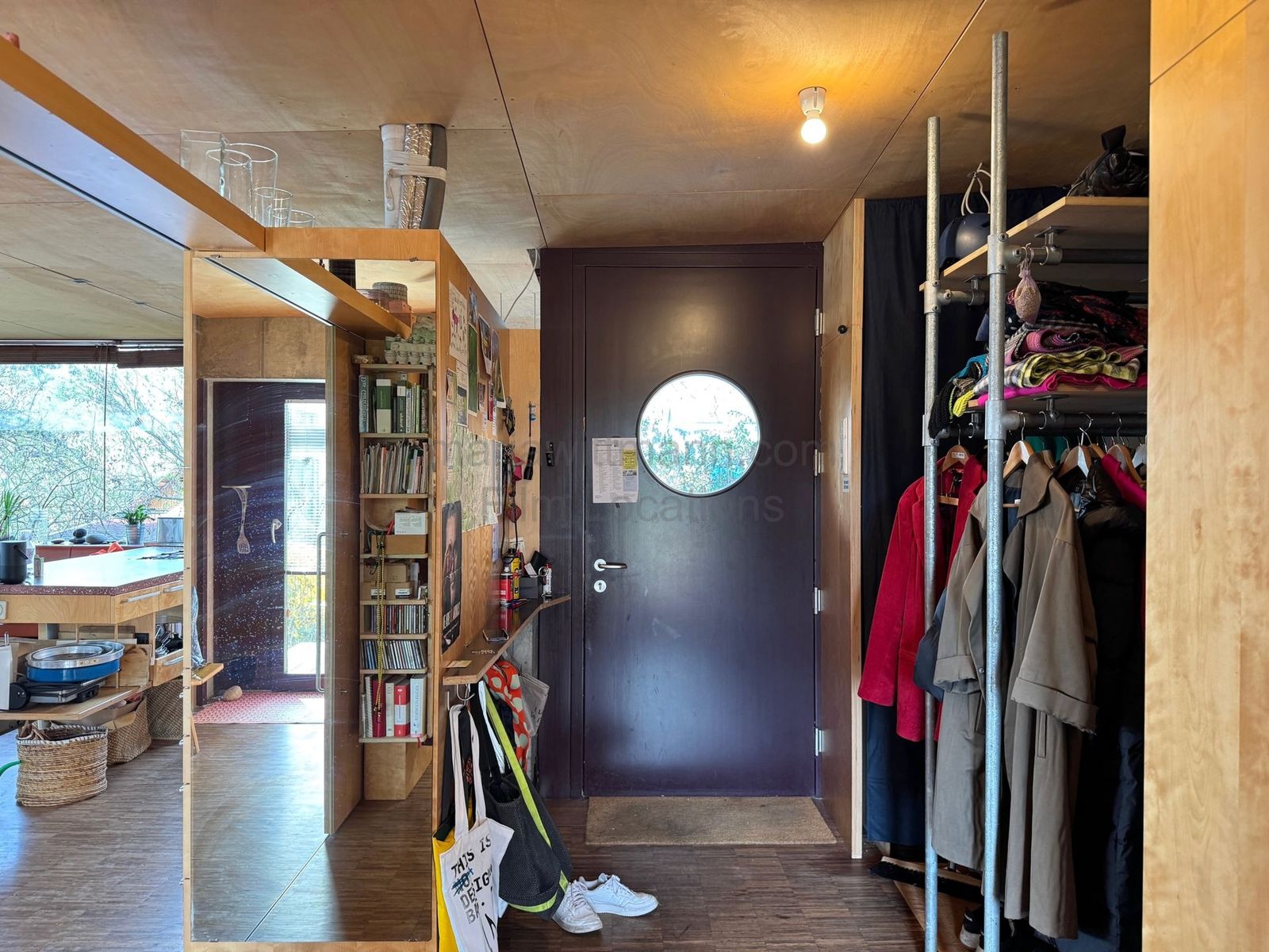 Location 298 - Photo 11